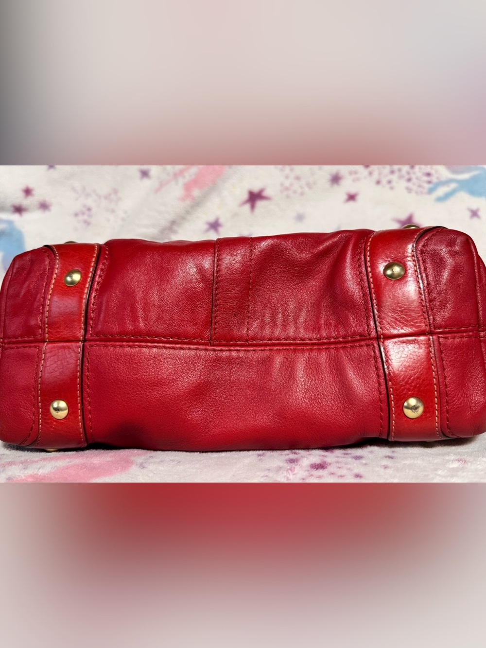 Coach Red Carly Leather Shoulder Bag with Gold Hardware - Picture 3 of 8
